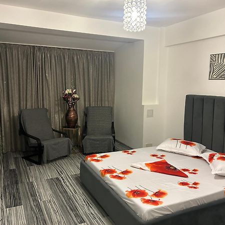 Enzso Residence Ap 2 Cam,Piata Natiunile Unite, Nr3-5,Bloc B2, Sc2, Et 1, Ap34 부쿠레슈티 외부 사진