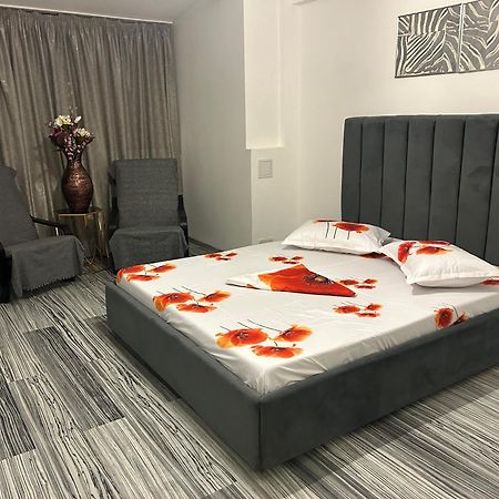 Enzso Residence Ap 2 Cam,Piata Natiunile Unite, Nr3-5,Bloc B2, Sc2, Et 1, Ap34 부쿠레슈티 외부 사진
