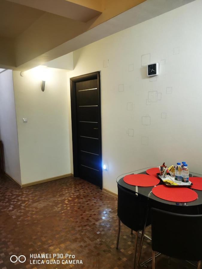 Enzso Residence Ap 2 Cam,Piata Natiunile Unite, Nr3-5,Bloc B2, Sc2, Et 1, Ap34 부쿠레슈티 외부 사진