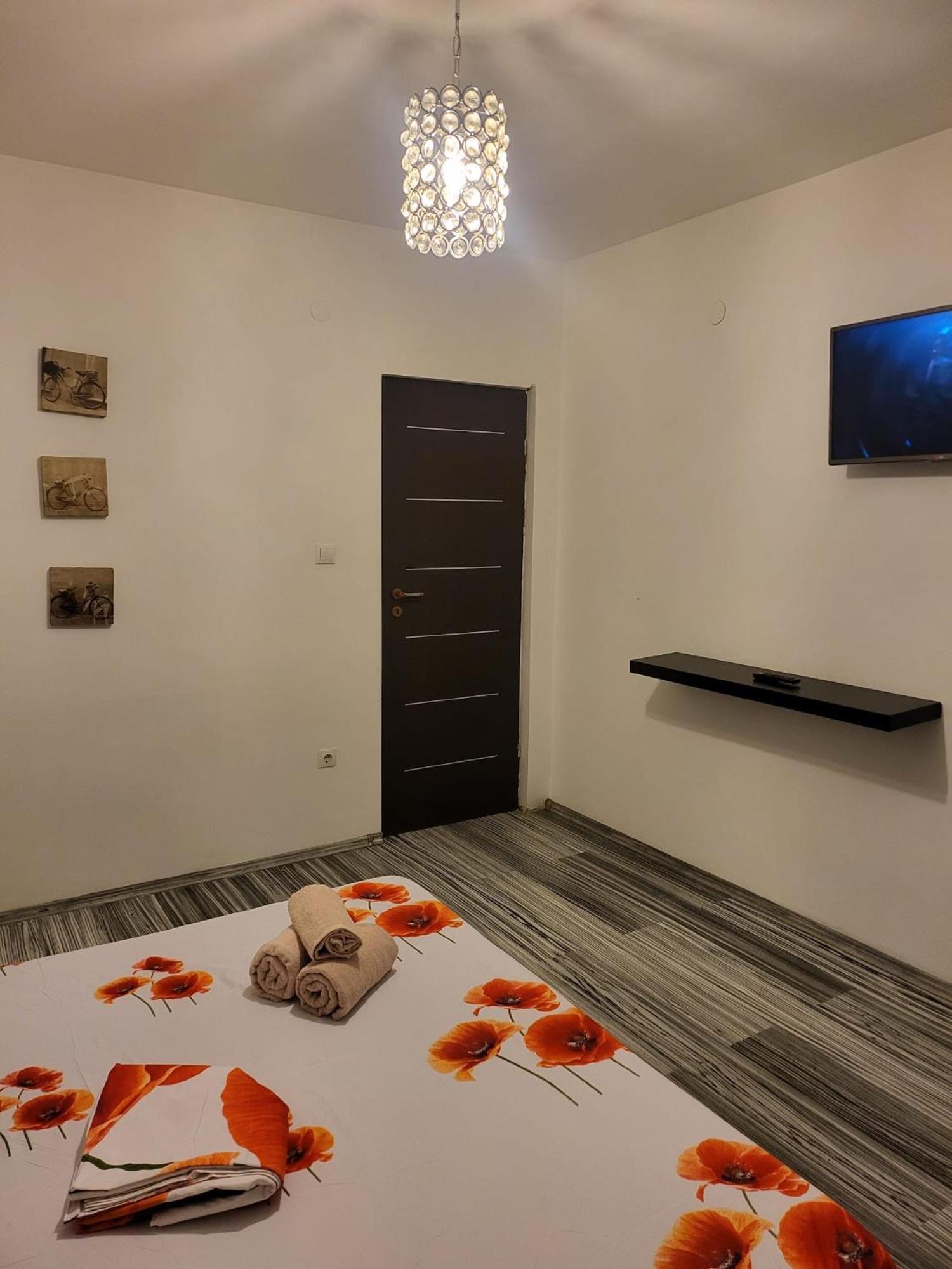 Enzso Residence Ap 2 Cam,Piata Natiunile Unite, Nr3-5,Bloc B2, Sc2, Et 1, Ap34 부쿠레슈티 외부 사진
